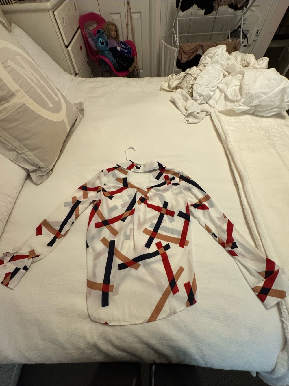 Lulu's White Geometric Print Blouse with Red, Navy & Tan Accents - Picture 5 of 6
